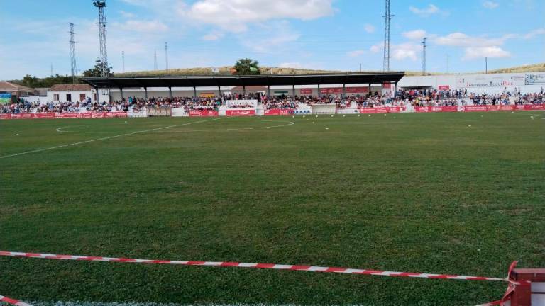 Con Óscar Lozano todo es más fácil para el Real Jaén, que gana su primer partido de Liga