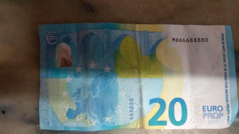 Alerta por billetes “de pega” de veinte euros en Vilches