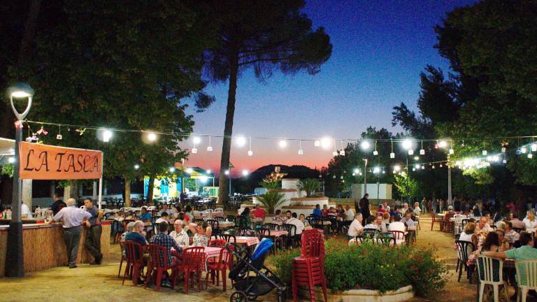 Gran devoción en la Velada