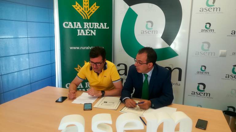 Acuerdo entre Caja Rural y empresarios