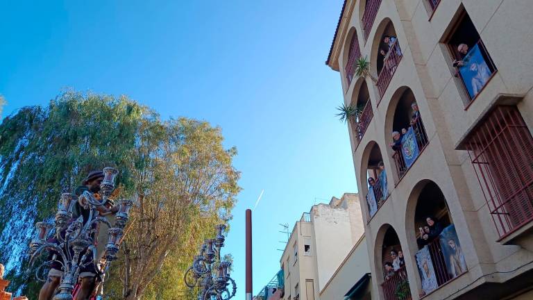 La Sentencia vive su primer Lunes Santo con el cariño de Jaén