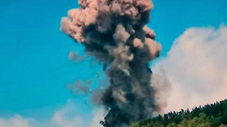 Se inicia una erupción volcánica en la Palma