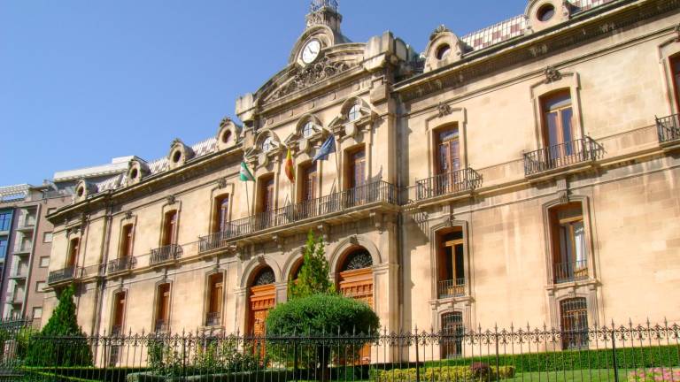 Diputación apagará las luces del Palacio Provincial y la Casería Escalona en la Hora del Planeta