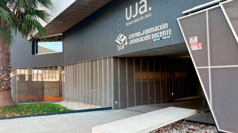 <i>Centro de Formación e Innovación Docente de la UJA.</i>