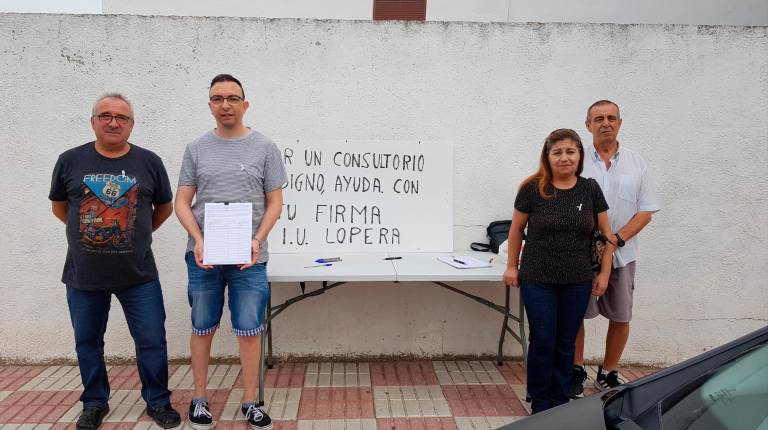 Firmas para el consultorio de Lopera