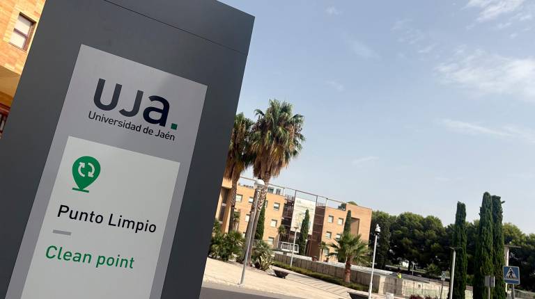 <i>Punto limpio UJA.</i>