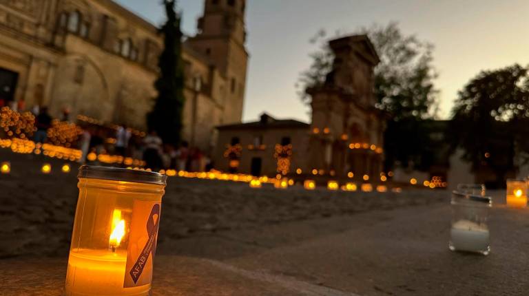 Baeza se vuelve a iluminar en el marco de “Renacimiento a la luz de las velas”