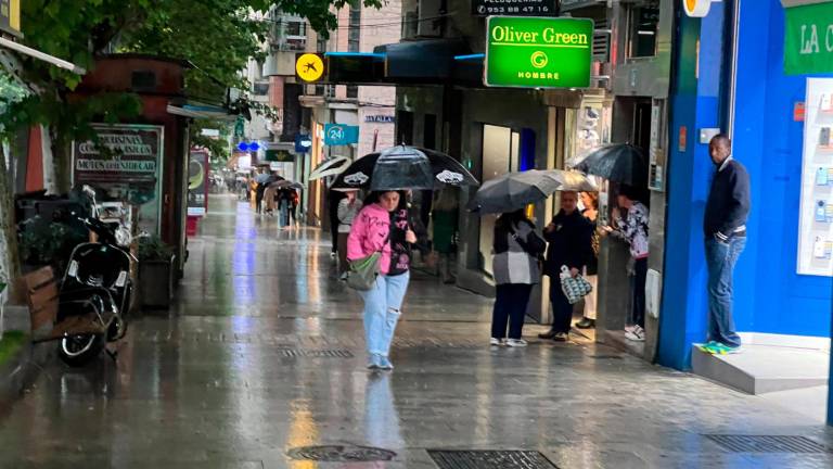 Mañana de lluvias y tarde despejada: La borrasca Nils da un breve descanso