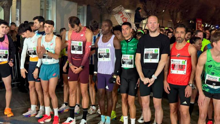 Fotogalería: La noche en la que Jaén ardió y corrió al unísono por la San Antón