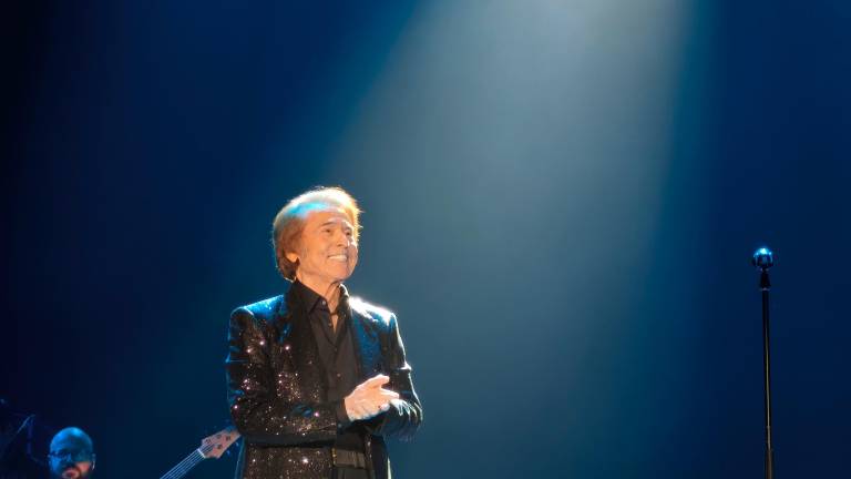 Fotogalería: Así se vivió el concierto de Raphael desde la pista