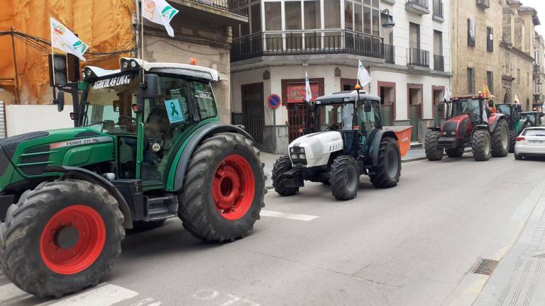 Tractorada en Alcalá la Real por unos precios justos