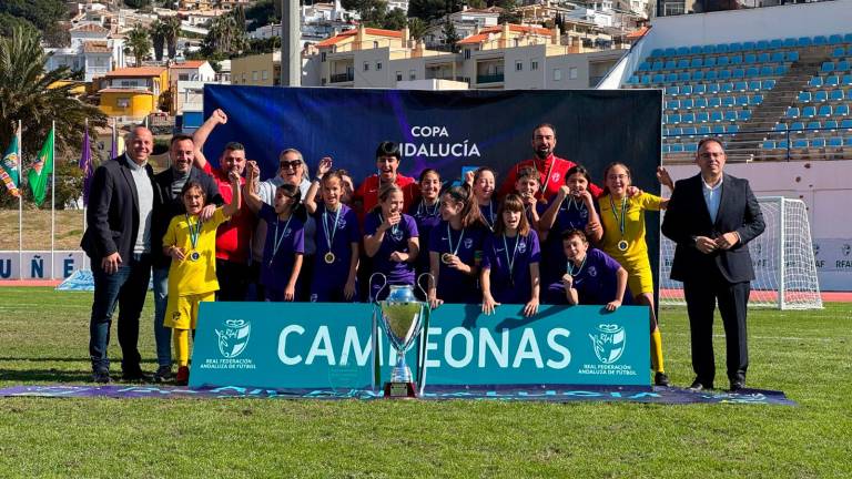 La selección alevín femenina de Jaén se corona en Andalucía