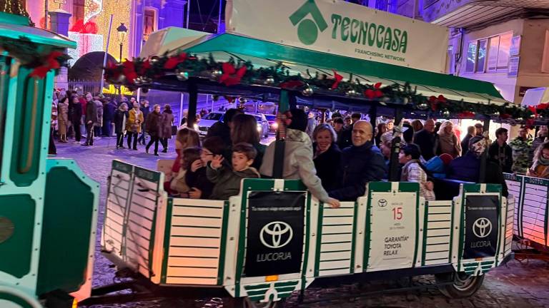 Jaén se echa a la calle para vivir la Navidad