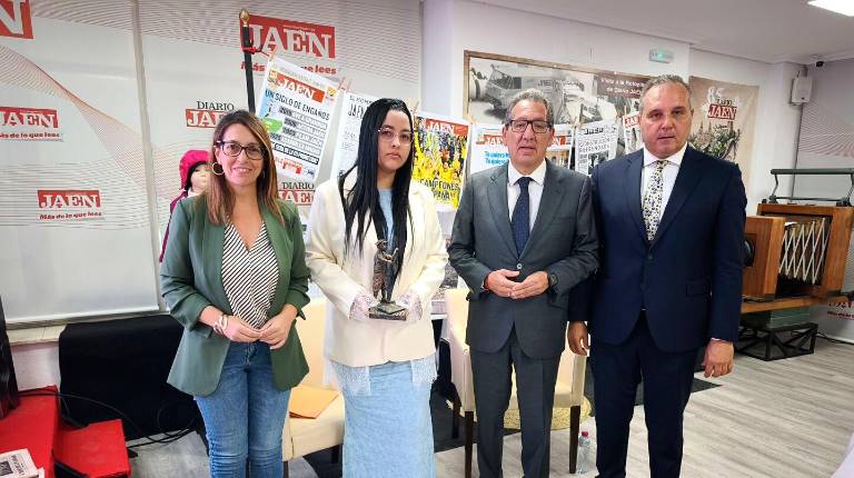 <i>África Colomo, Lietty Aylet Navarro, Antonio Pulido Gutiérrez y Eleuterio Muñoz González</i>
