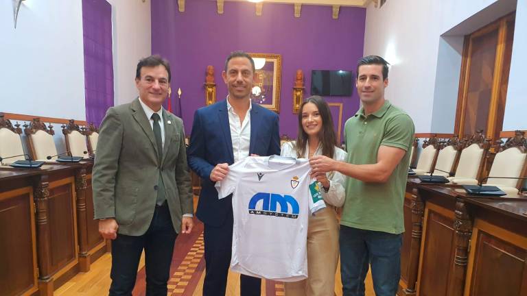 Claudio Vázquez, embajador “orgulloso” de Jaén