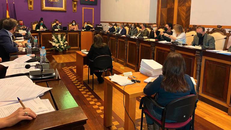 Los servicios jurídicos del Ayuntamiento desaconsejan la vía penal en el Colce