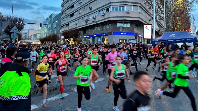 Fotogalería: La noche en la que Jaén ardió y corrió al unísono por la San Antón