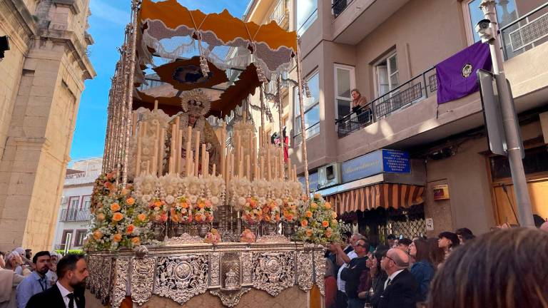 El Resucitado se recrea en su encierro para concluir una magistral Semana Santa en Jaén