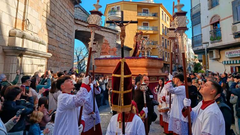 La Sentencia vive su primer Lunes Santo con el cariño de Jaén