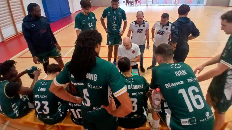 <i>La plantilla del Caja Rural Jaén CB.</i>