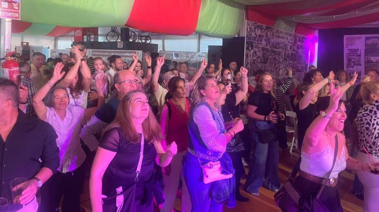 Fotogalería: Moliere Show pone el broche de oro a la Feria de San Lucas en la caseta de Diario JAÉN