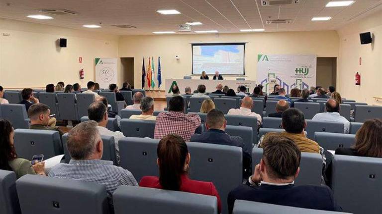 Salud traslada a los municipios jiennenses las acciones a adoptar para prevenir la Fiebre del Nilo