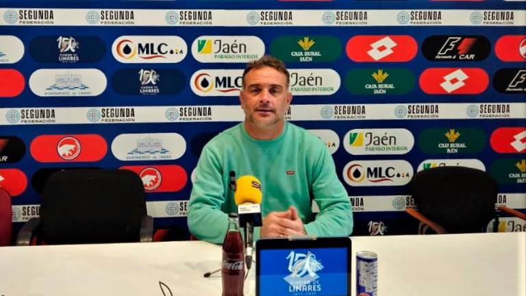 Pedro Díaz: “El derbi es diferente, pero hay que jugarlo con cabeza”