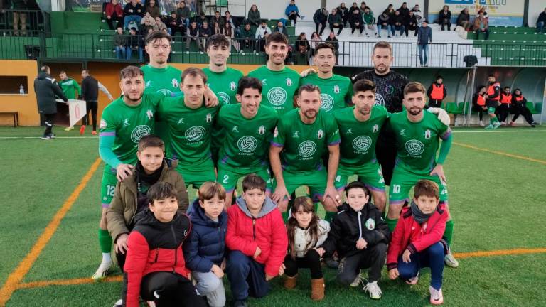 El Atlético Mancha Real consigue un meritorio empate ante el líder (1-1)