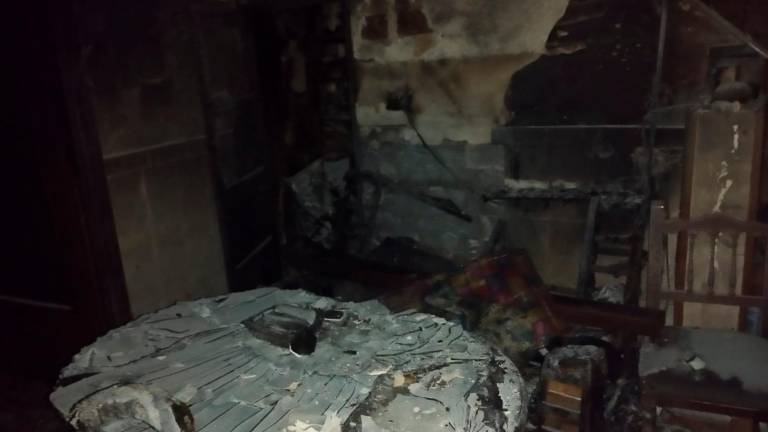 Incendio de una vivienda y acción solidaria en Torredonjimeno por su propietaria