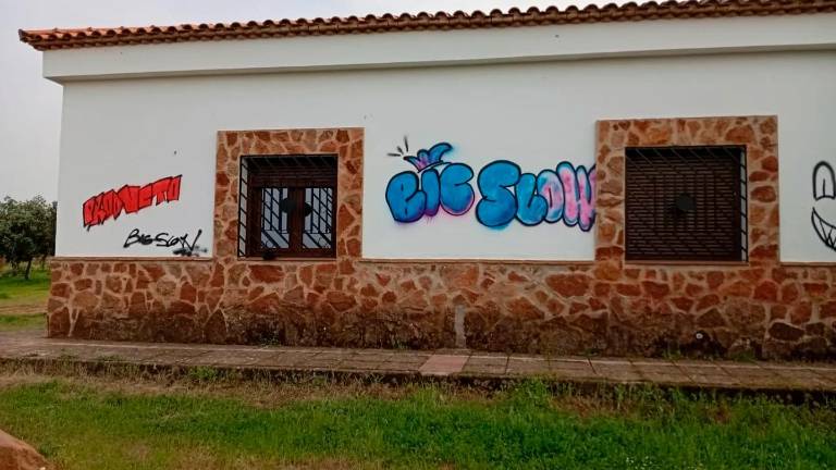 El Ayuntamiento de Bailén denuncia los recientes actos vandálicos en la zona de Burguillos