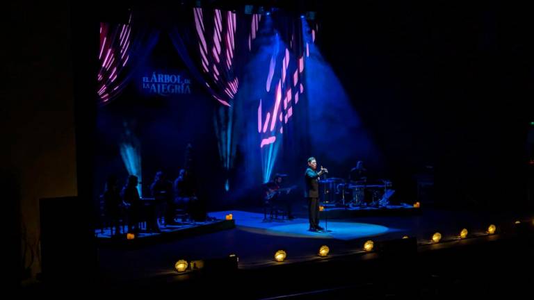 Jaén se rinde ante la voz flamenca de Miguel Poveda