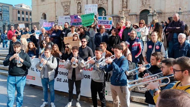 Nuevas protestas para reclamar una “dotación digna” para el Conservatorio Superior