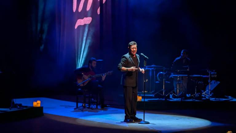 Jaén se rinde ante la voz flamenca de Miguel Poveda