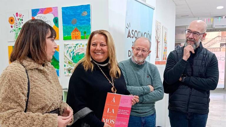 La Junta respalda el proyecto de corresponsabilidad de la Asociación Álamos en Alcalá la Real