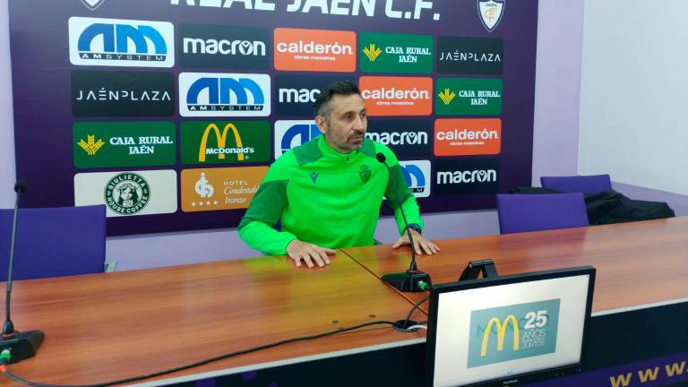 Manuel Herrero: “El Martos es un equipo muy difícil de desbordar”