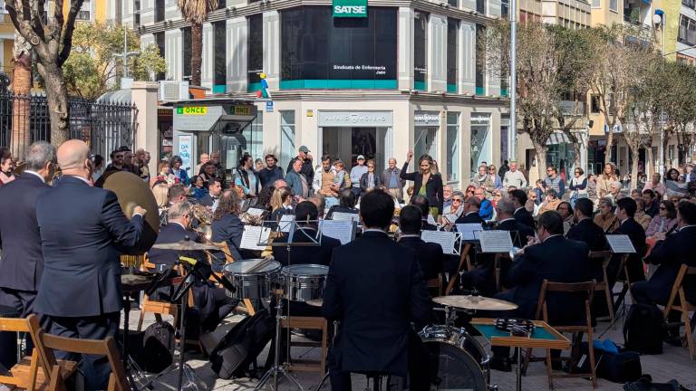 La Banda Municipal de Jaén alegra el Día de Andalucía con su música