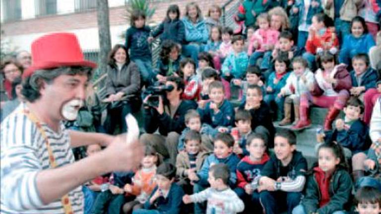 Tal día como hoy en 2008 publicábamos: La calle como improvisado escenario