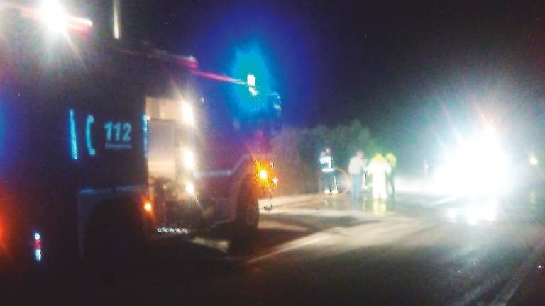 La Guardia Civil detiene a cinco personas por quema de neumáticos