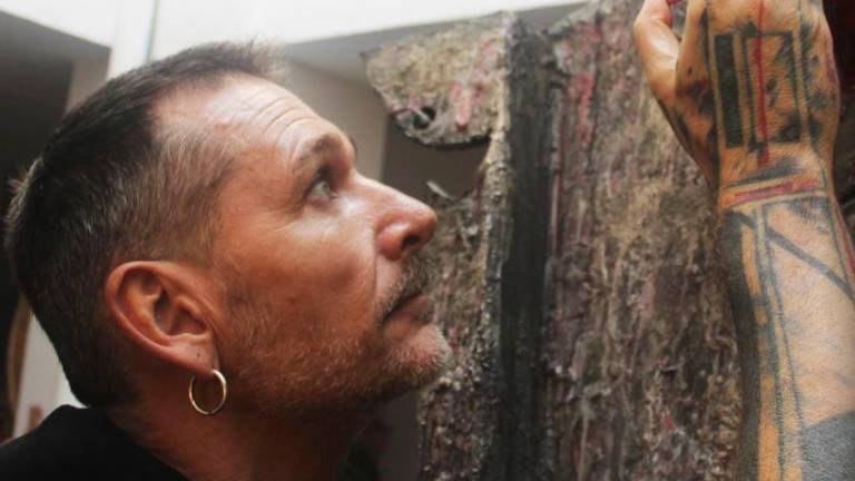 Xtóbal, el artista francés afincado en Cazorla, expone la muestra “Autopsia”