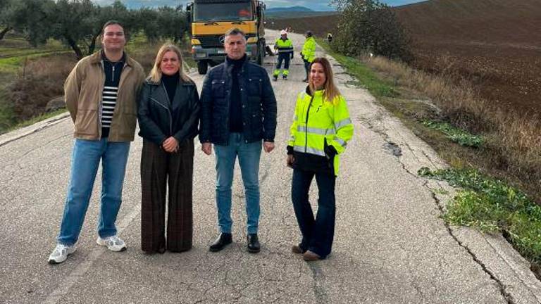 Refuerzo del firme de la carretera que conecta Santiago de Calatrava con la provincia de Córdoba