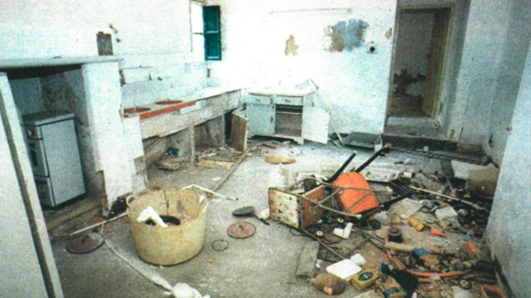 Tal día como hoy en 1999 publicábamos: Acto de vandalismo en Puente Tablas