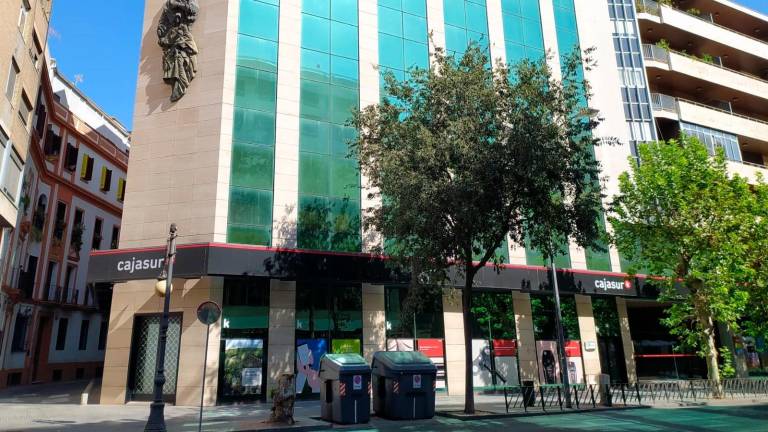 Cajasur cierra el primer semestre con 18,7 millones de euros de beneficio