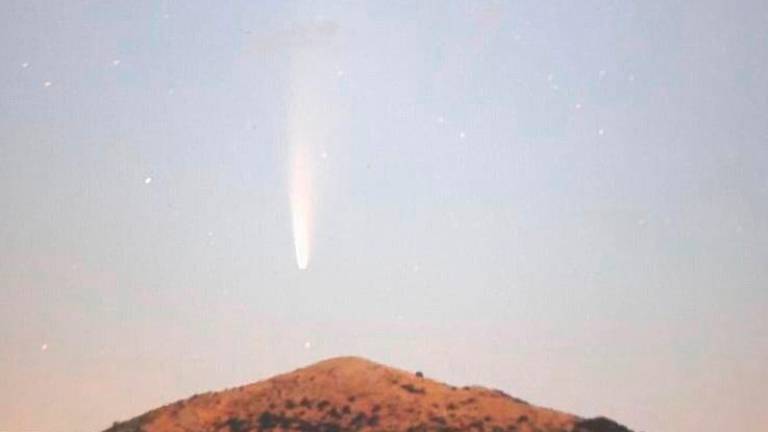 El cometa Neowise, por encima de La Martina