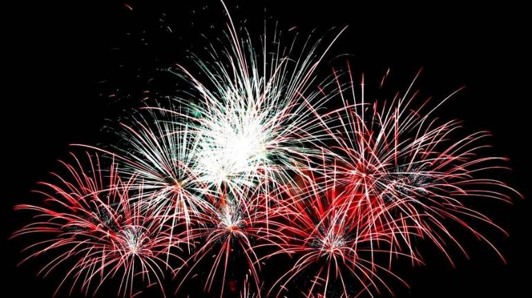 <i>Imagen de archivo de fuegos artificiales. / Ayuntamiento de Blanes. </i>