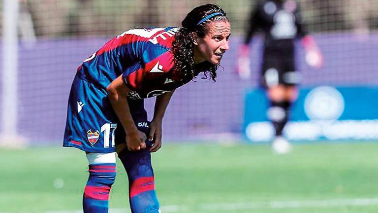 La jiennense María Alharilla alcanza los 250 partidos con el Levante UD