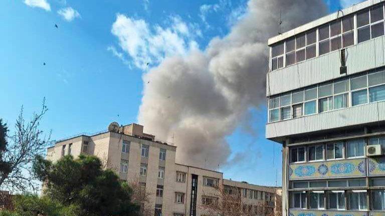 Israel asesina a 85 niñas tras bombardear una escuela en el sur de Irán