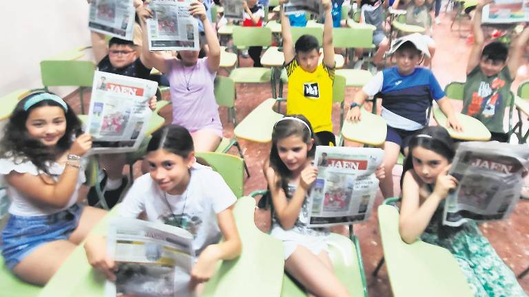 Periodismo y vida con escolares de Huesa