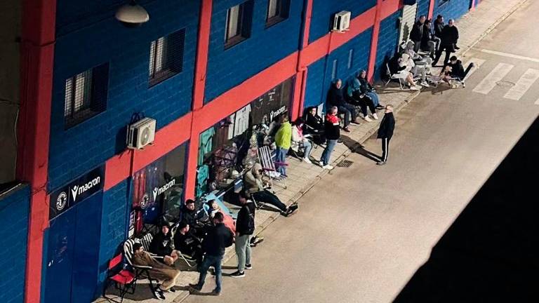 Agotadas las entradas para el Linares-Extremadura