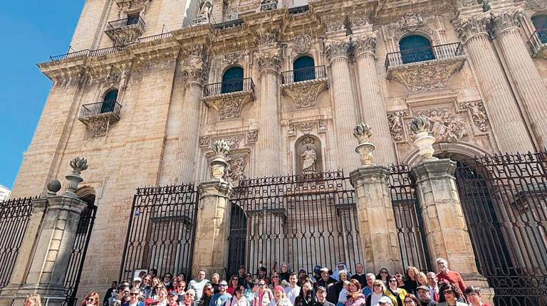 <i>La Asociación Jacobea e Hilos para Educar durante el Camino Mozárabe./ Judit Laguna / Diario JAÉN.</i>