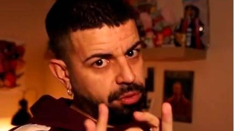 “Para esto pago internet”, la reacción de Guelmi a un aceitunero murciano